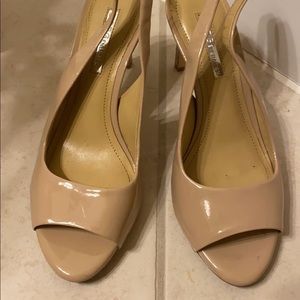BCBG GENERATION CREAM HEELS
